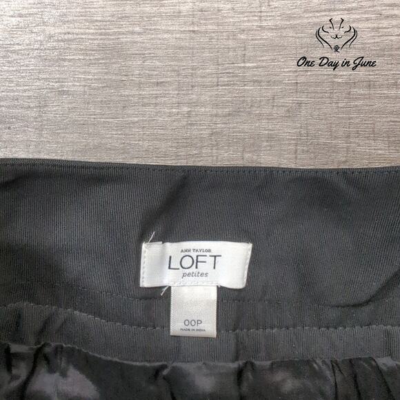 Loft Petite Wool Mini Skirt Size 00P - Picture 2 of 5
